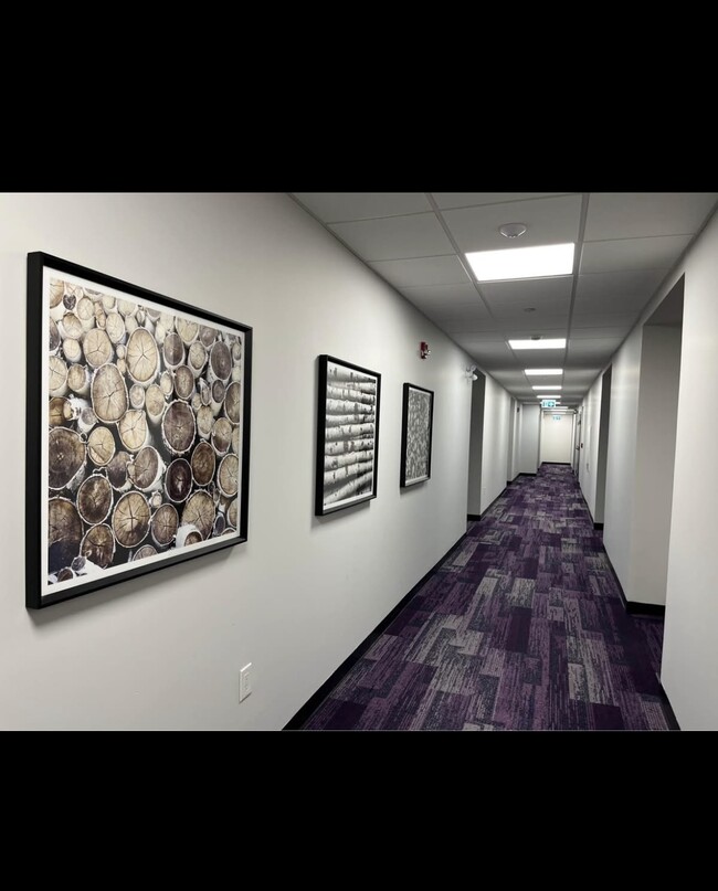 Building Photo - 35 Kingsbury Sq