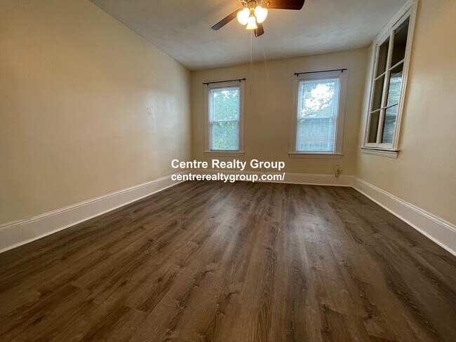 Building Photo - 259 Colburn St