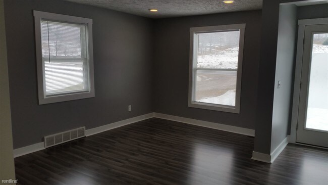 Foto del edificio - 9975 Wilson Ave SW