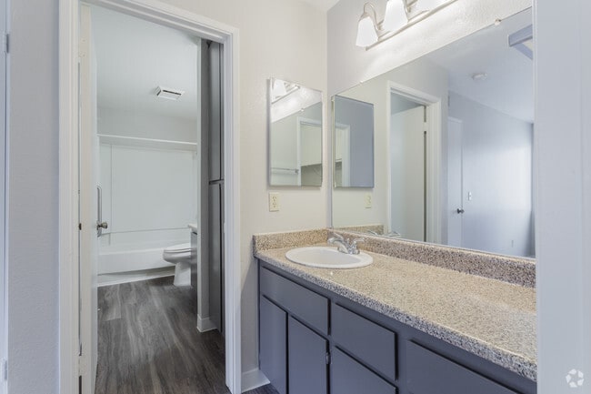 Interior Photo - Carmel Pointe