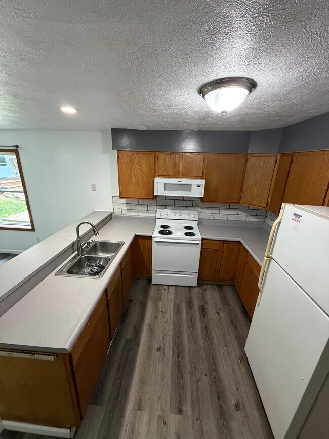 Cocina - 938 Woodville Rd