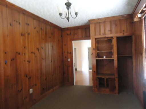 Building Photo - 103 Jason St