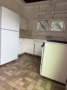 Building Photo - 4246 Sierra Dr