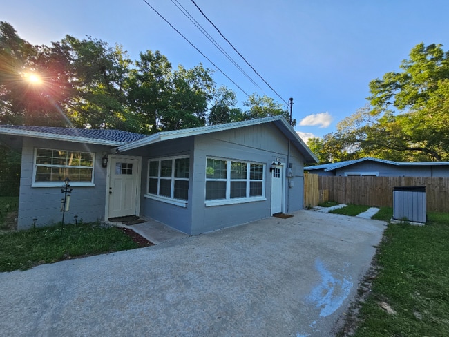 Foto del edificio - 19645 SW Lark Dr