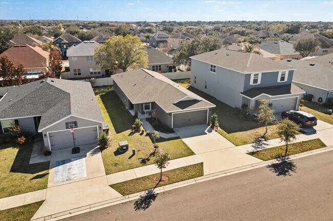 Foto del edificio - 4279 Swan St