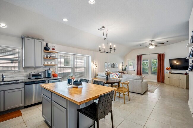 Foto del edificio - 40527 Goldeneye Pl