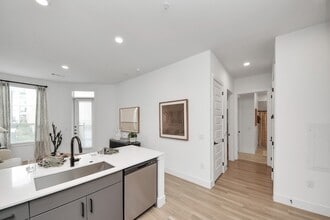 Building Photo - 15635 Memorial Dr