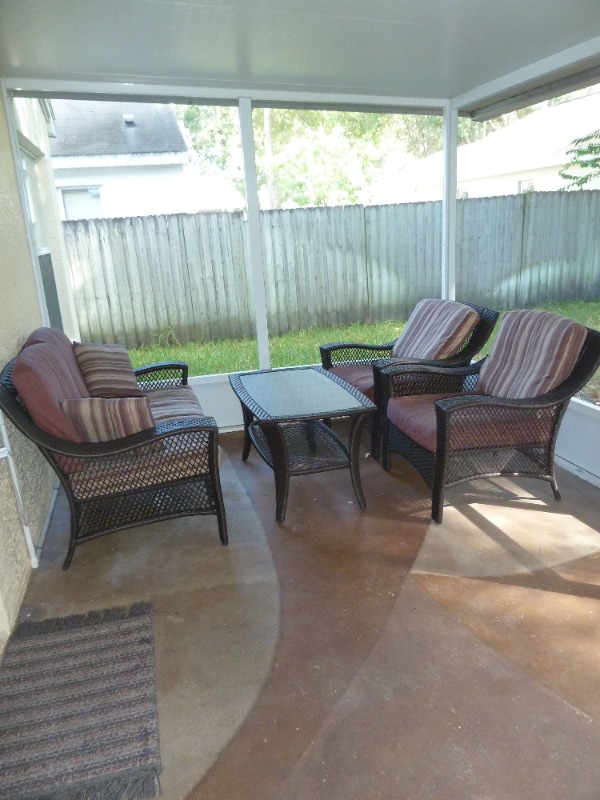 Foto del edificio - 1916 Windsor Oak Dr