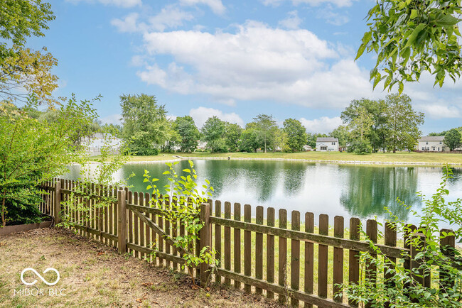 Building Photo - 14435 Forsythia Ln