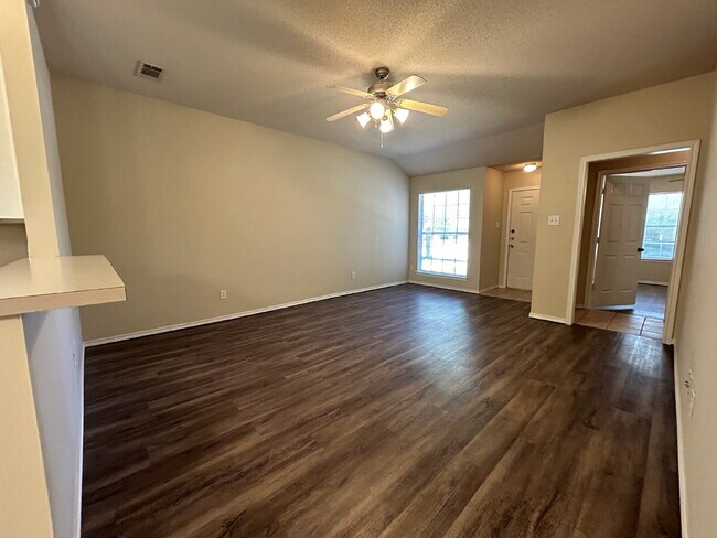 Foto del edificio - Beautiful Duplex in Northwest Lubbock