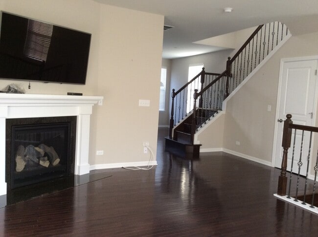 Building Photo - 3175 Coral Ln