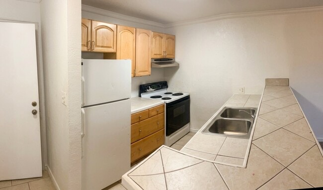Foto del edificio - 707 W 96th Ave