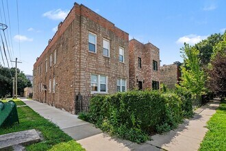 Building Photo - 2257 W Hirsch St