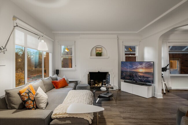 Foto del edificio - 2126 N 50th St