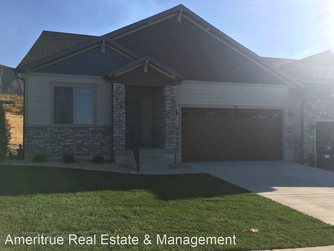 Foto principal - 2 br, 2 bath House - 57 W Hillside Dr
