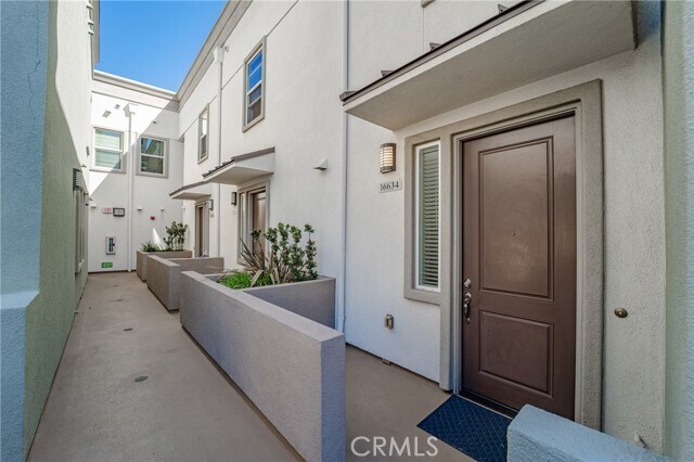 Foto del edificio - 16634 Bellflower Blvd