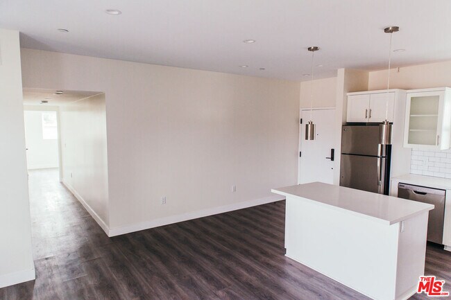 Foto del edificio - 1431 S Sherbourne Dr