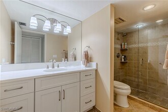 Building Photo - 11030 Gulf Shore Dr