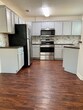 Foto principal - 419 E 10th St