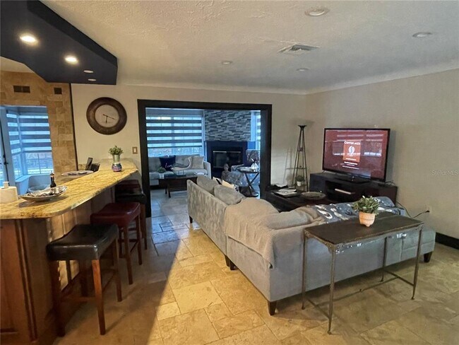 Foto del edificio - 5020 Brywill Cir