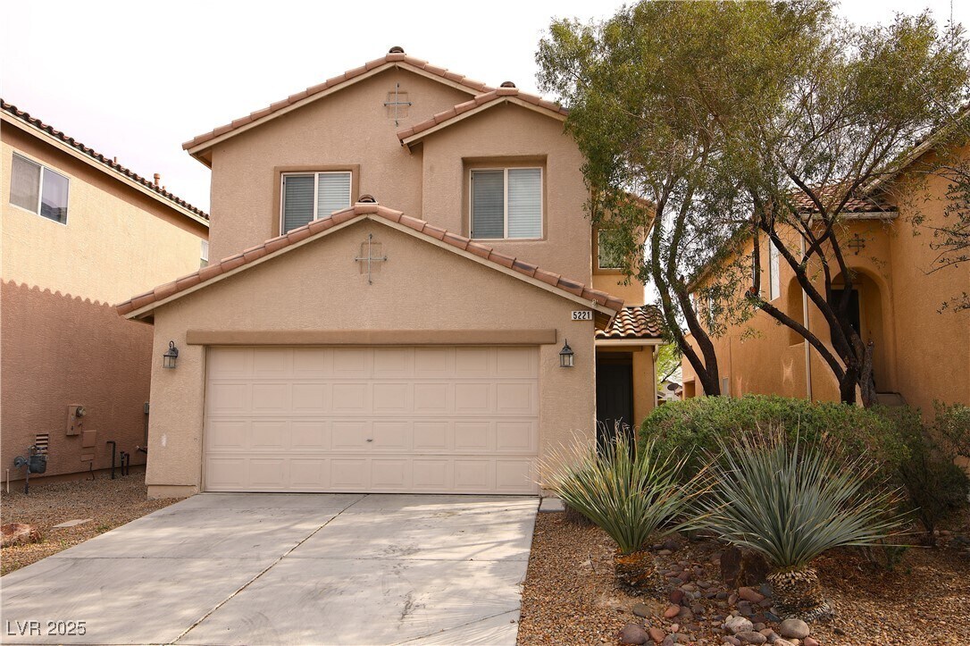 Foto principal - 5221 Fireside Ranch Ave