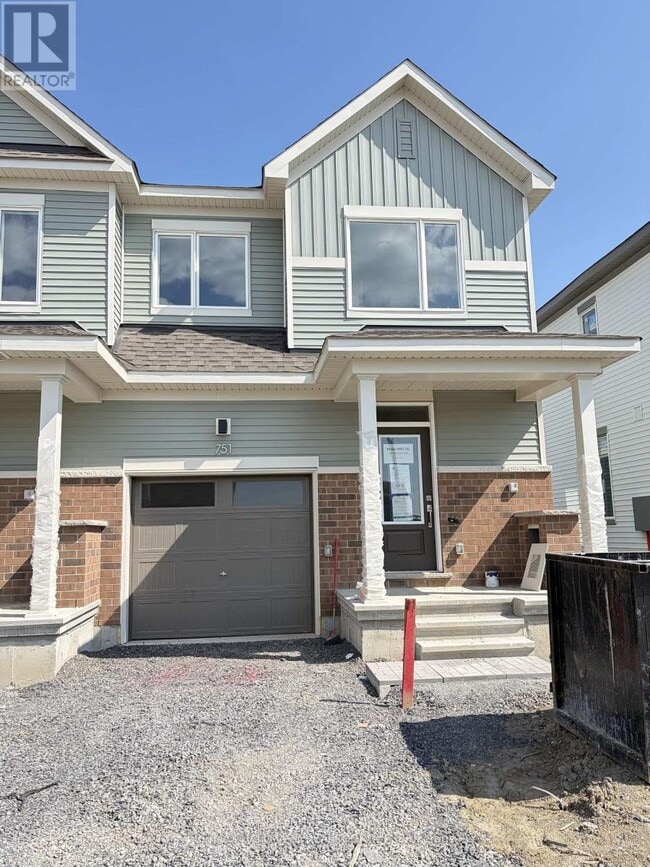 Building Photo - 751 Haflinger Row