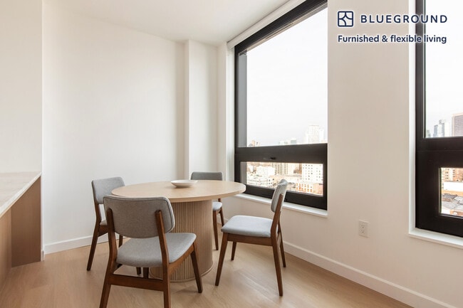 Foto del edificio - 655 Union St