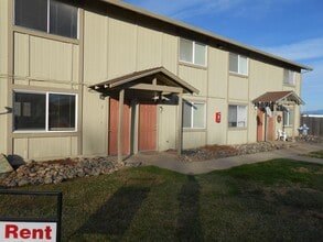 Building Photo - 835 Shiloh Ct