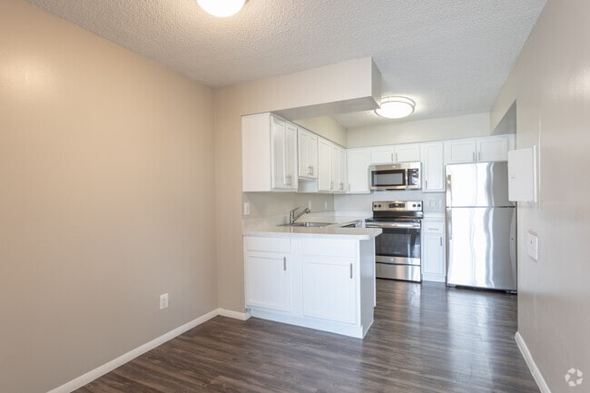 1BR, 1BA - 1,058 SF - Arrive 2801