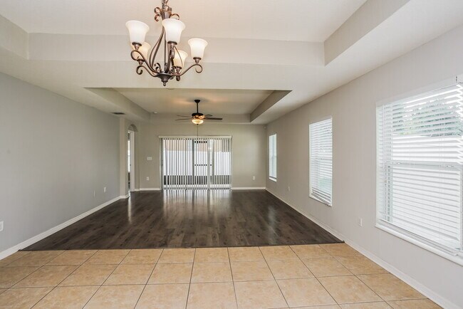 Foto del edificio - 7603 Forest Mere Dr