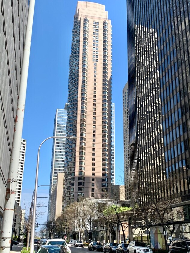 Foto principal - 401 Ontario St