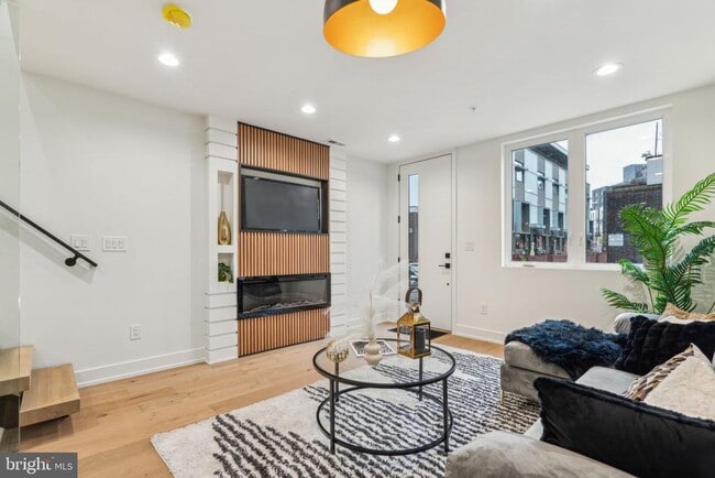 Foto del edificio - 1106 N Bodine St