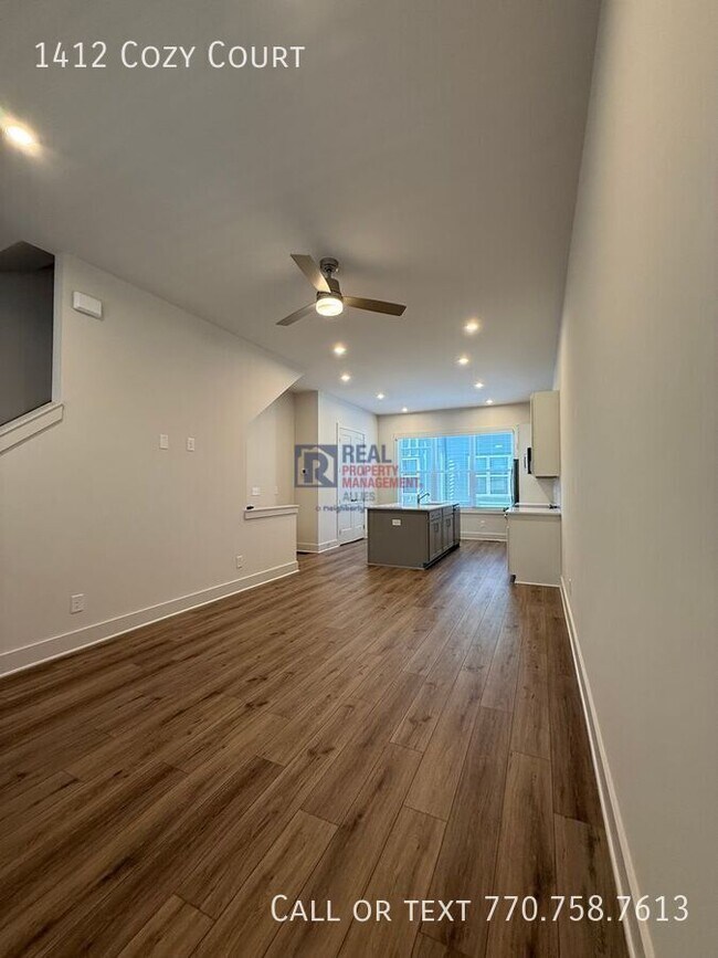 Foto del edificio - 1412 Cozy Ct. SE