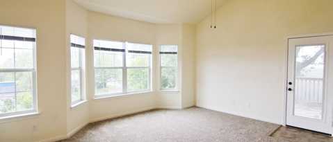 Foto del edificio - 1270 Hillcrest Dr