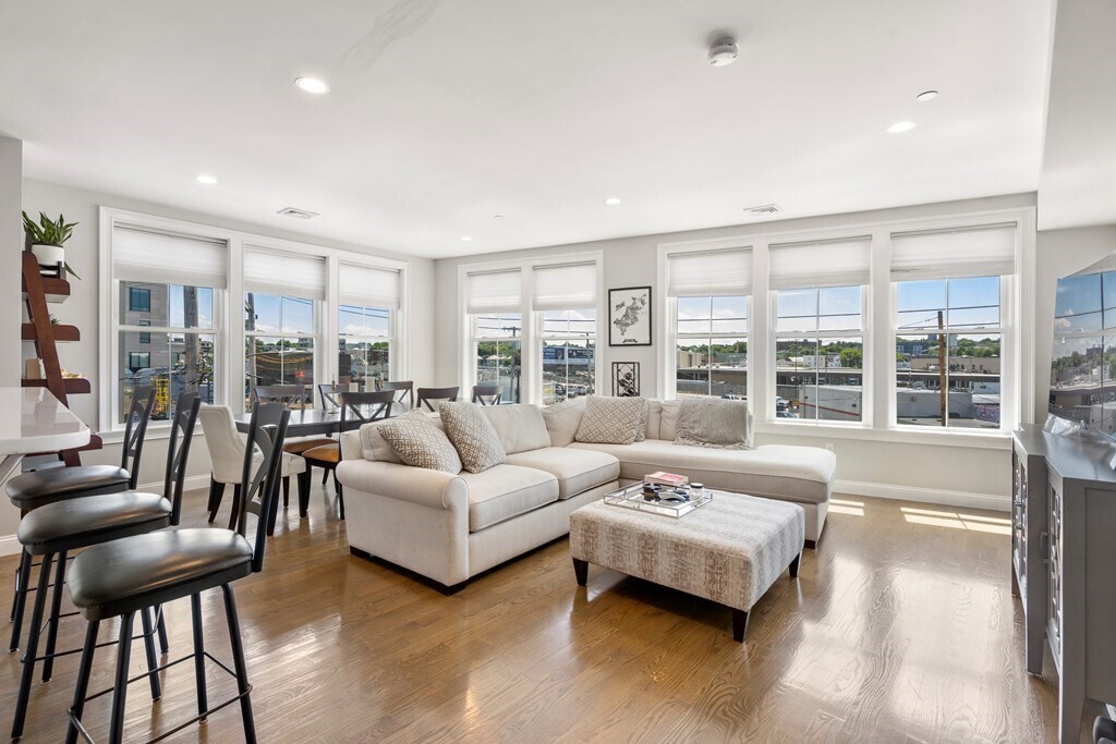 Foto principal - 71 Willow Ct