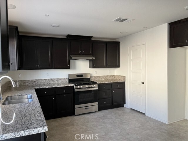 Building Photo - 32973 Middlegate Pl
