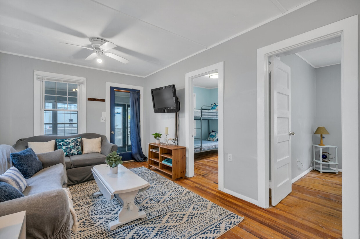 203 2nd Ave, Manasquan, NJ 08736 House Rental in Manasquan, NJ