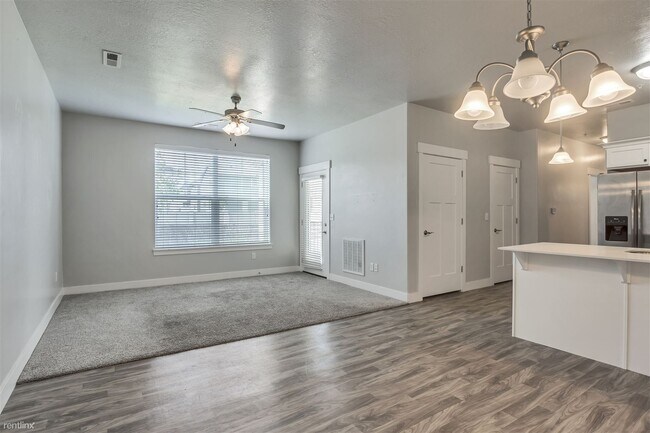 Building Photo - 3 br, 2 bath Condo - 59 West Seasons Drive