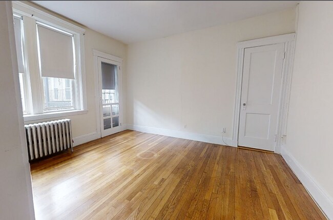Foto del edificio - 126 N Washington St