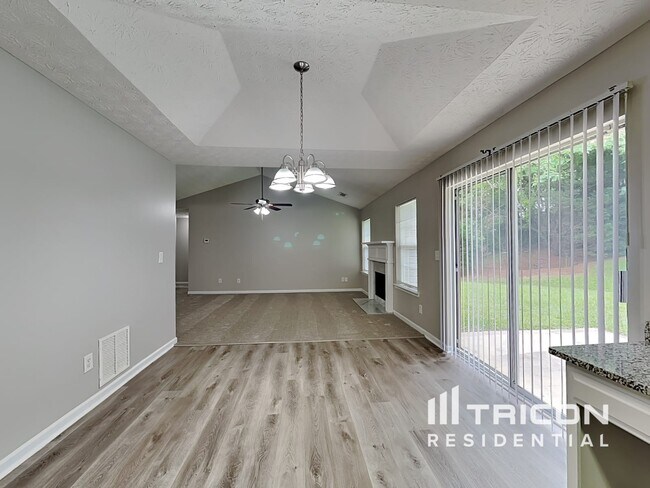 Foto del edificio - 105 Wynfield Dr