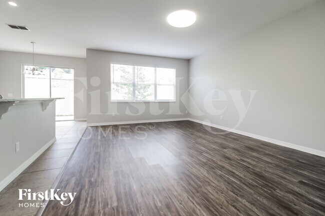 Foto del edificio - 2796 Grassmoor Loop