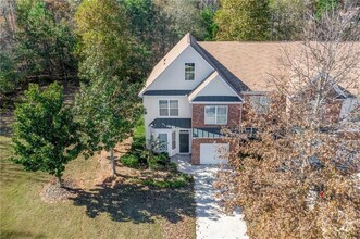 Building Photo - 374 St Claire Dr