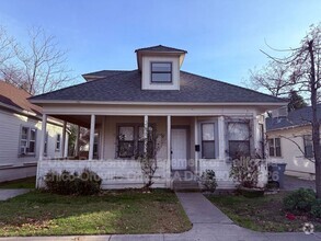 Building Photo - 1529 High St