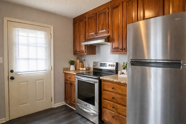 Foto del edificio - 1080 Maple Cir