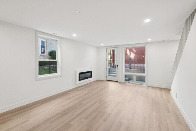 Foto del edificio - 2323 N Lister Ave