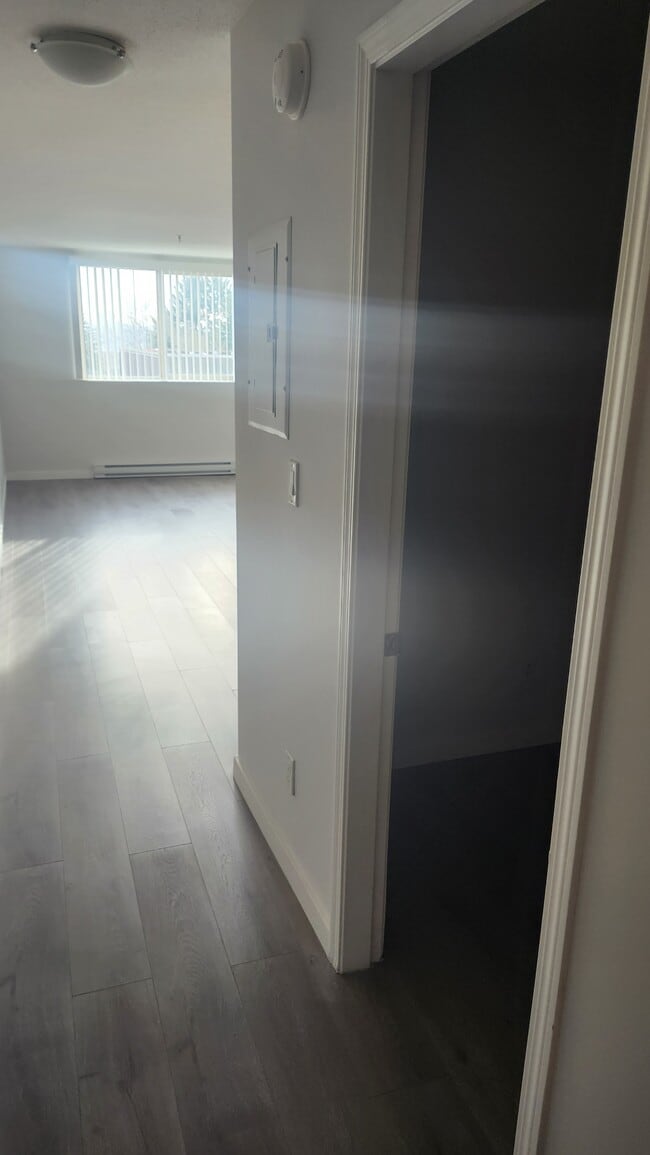 Building Photo - 3683 E Hastings St