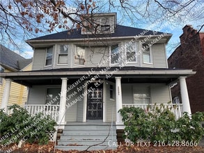 Building Photo - 1551 E 118th St