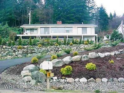 Primary Photo - 2235 Cove Dr
