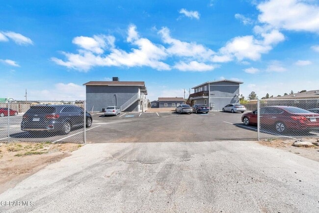 Foto del edificio - 14831 Allemands Ave
