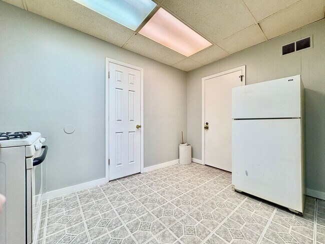 Foto del edificio - 2621 S Michigan St